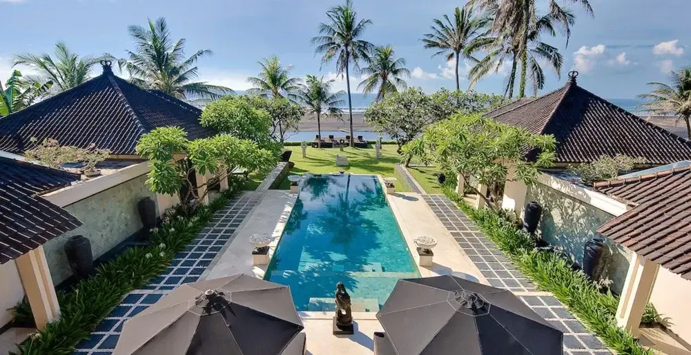 Rekomendasi Lokasi Villa Tepi Pantai di Bali yang Wajib Masuk List!