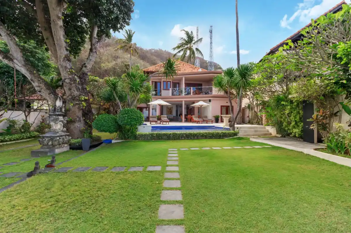 Villa Pantai Candidasa | Sewa Villa Mewah di Bali | Sewa Villa Mewah di Candidasa | Bali Premium Villa